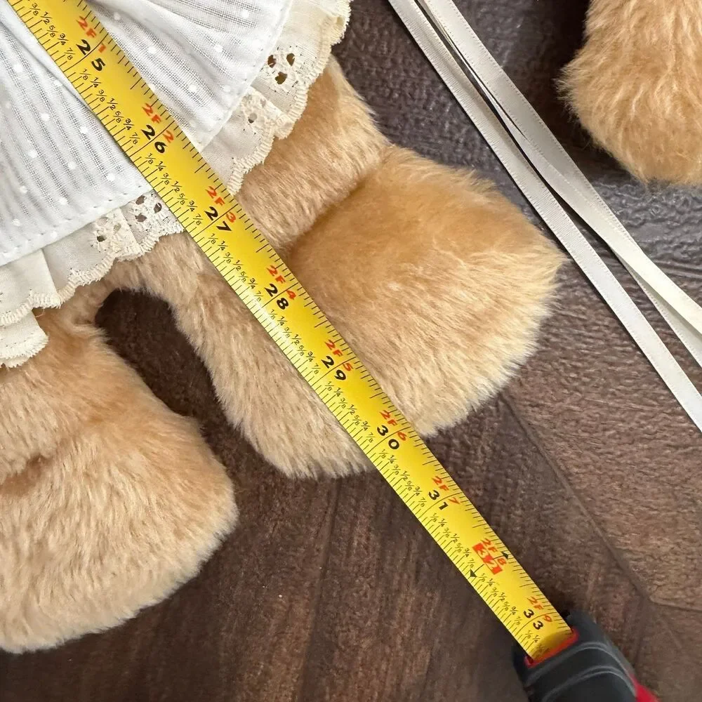 Vintage Century Originals 1987 Teddy Bear Heart Balloon Nursery Wall Hanging